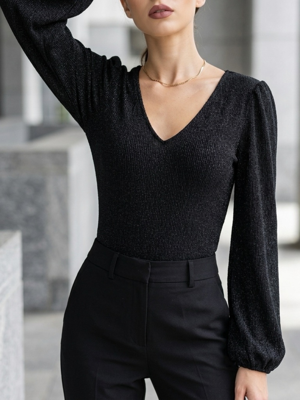 Petal & Pup black v-neck bodysuit size 10